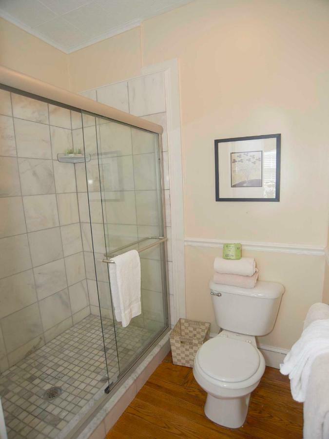 Bed and Breakfast Bellevue Manor Newport Exterior foto